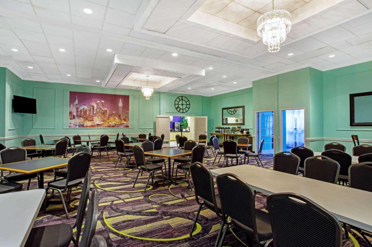 La Quinta By Wyndham Armonk Westchester Cnty Apt Exteriör bild